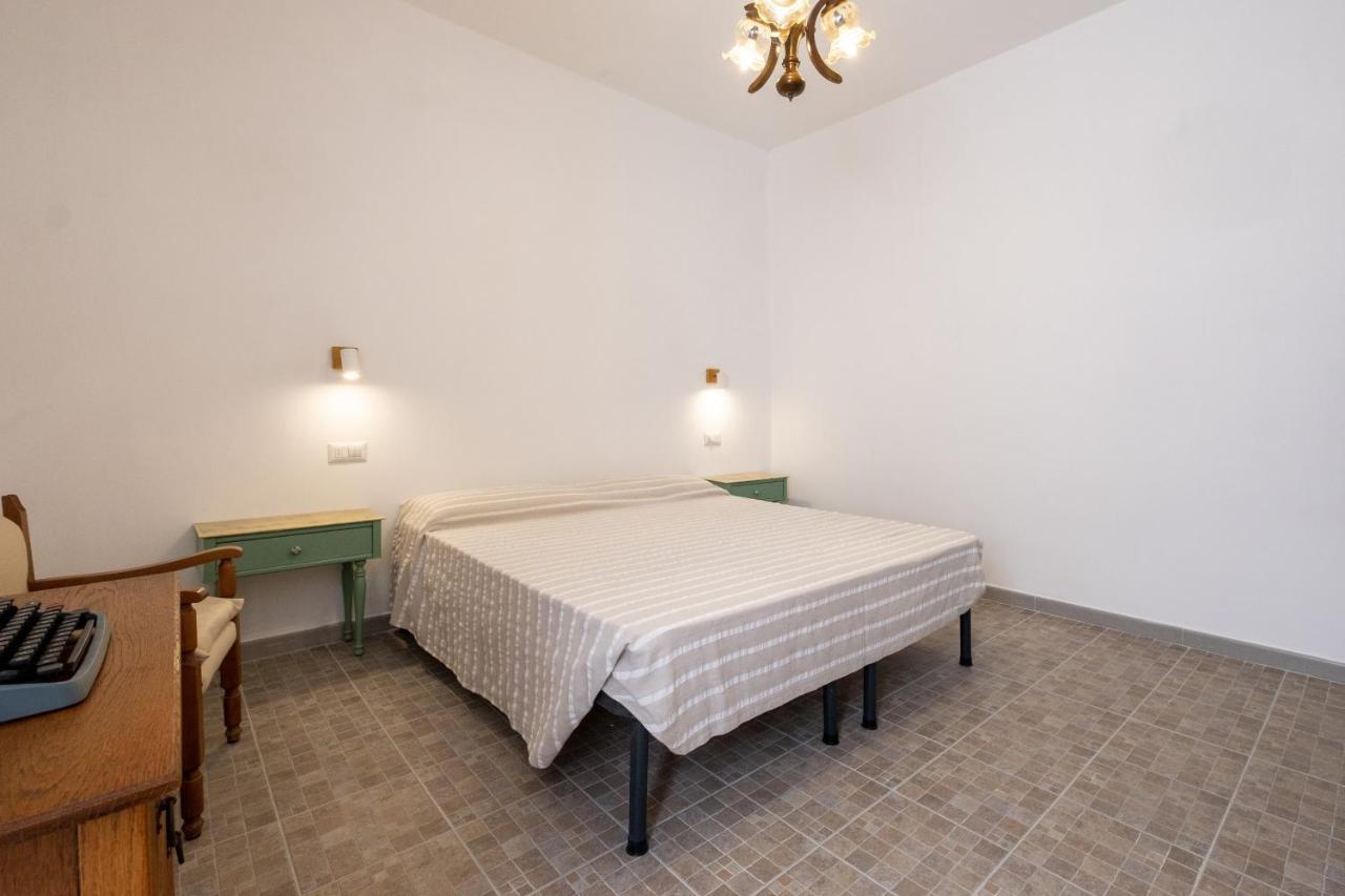 La Sosta Del Pellegrino Apartman Sorano Kültér fotó